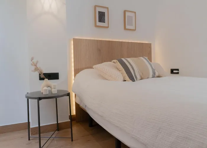 Stylish Downtown Charm Apartament